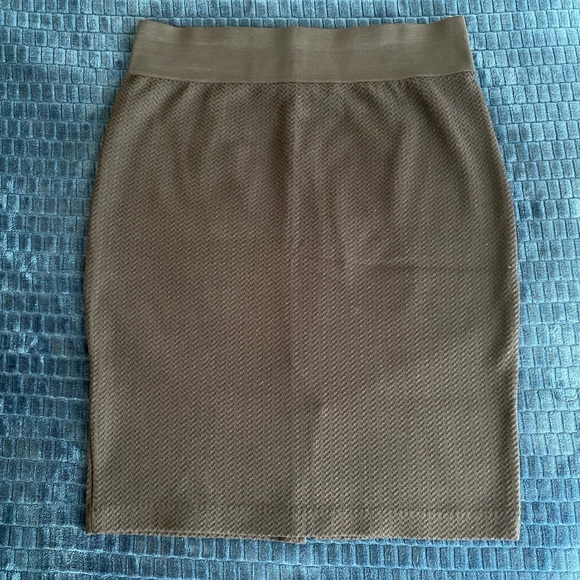 Black Stretchy Pencil Skirt XL - Picture 1 of 7